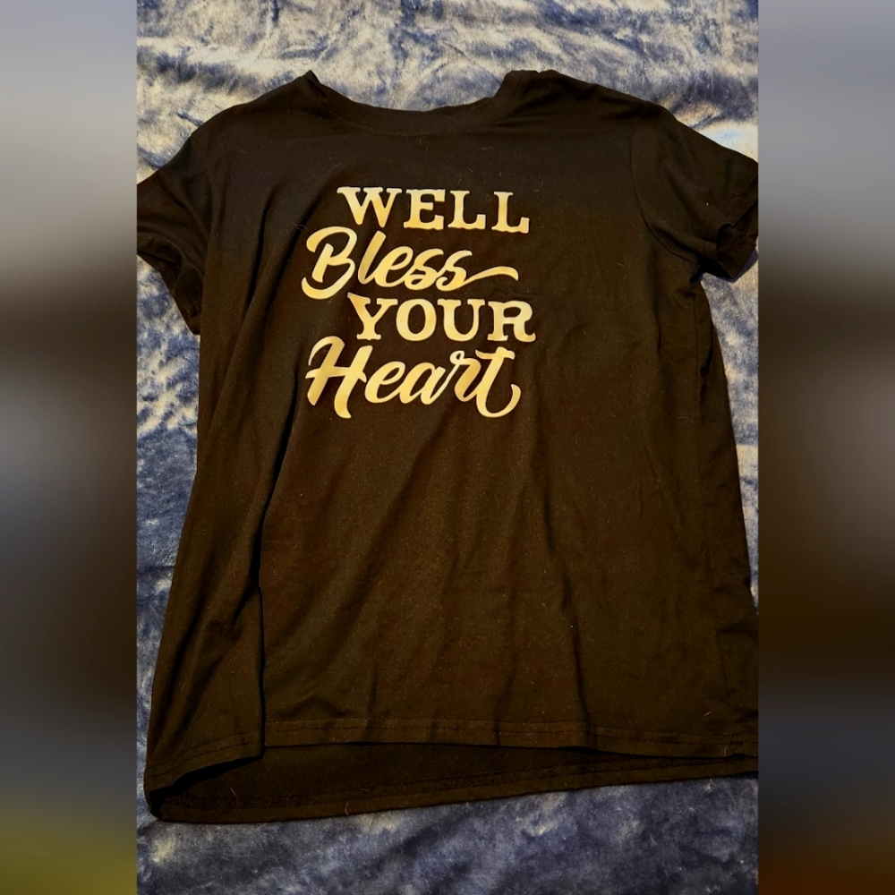 Black t shirt